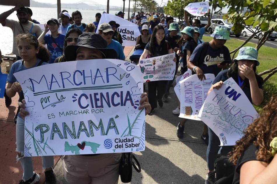 Marcha por la Ciencia: un evento para defender la investigación científica