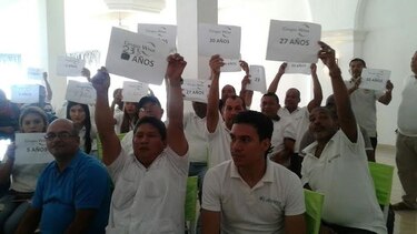 Empleados de los grupos Waked se reúnen en Colón con el ministro Carles