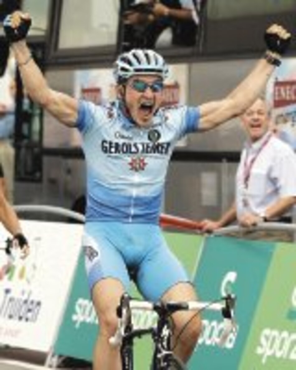 Kopp se lleva la victoria en el embalaje