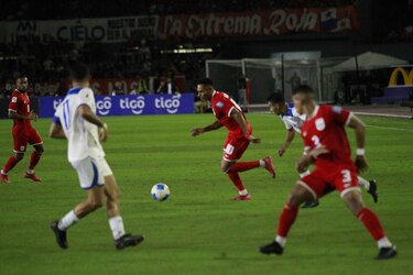 Pandeportes aclara sobre trabajos de mantenimiento en el Rommel Fernández