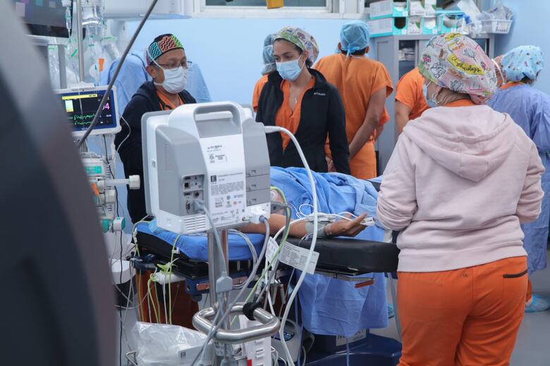 El ION realiza 30 operaciones con tecnología Da Vinci Xi y proyecta 1,200 en cinco años