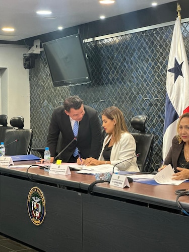 Proponen nuevos criterios para aumentar o bajar la pensión alimenticia en Panamá