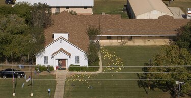 Diferendo familiar sería origen de tiroteo en iglesia de Texas