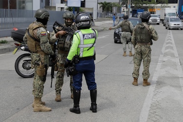 Fiscalía alerta sobre presuntos intentos de grupos criminales para desestabilizar Ecuador