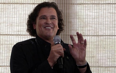 Carlos Vives recibe doble disco de diamante por 'Corazón Profundo'