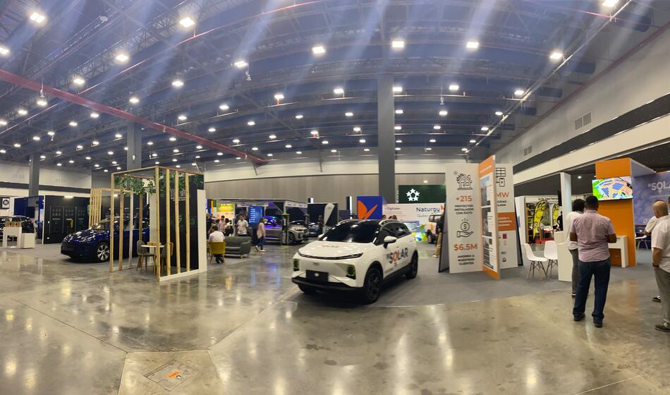 Panamá pisa el acelerador de la movilidad eléctrica