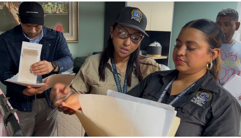 Fiscalía aprehende a otras seis personas por el caso de las vigas del MOP