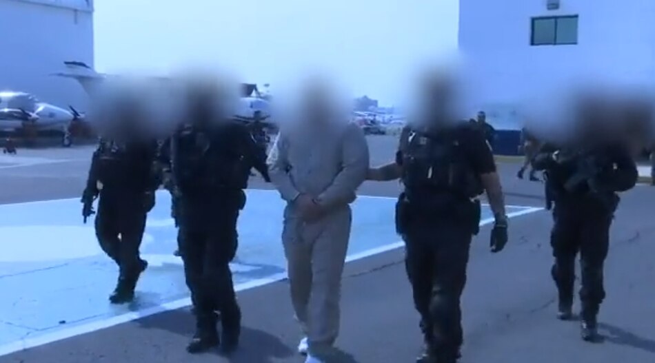 México entrega a Estados Unidos al jefe de seguridad de El Chapo Guzmán
