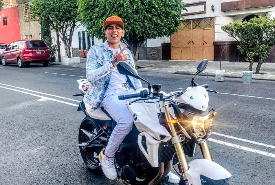 Asesinan a actor e influencer durante conferencia de prensa en Ciudad de México