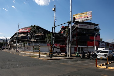 Una carnicería derrumbada, un problema de salud pública sin atender en barrio de Pereira