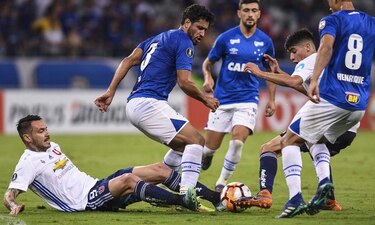 U de Chile, del panameño Cooper, despide al técnico Hoyos