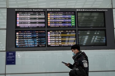 Estados Unidos suspende 44 vuelos de pasajeros operados por líneas aéreas chinas