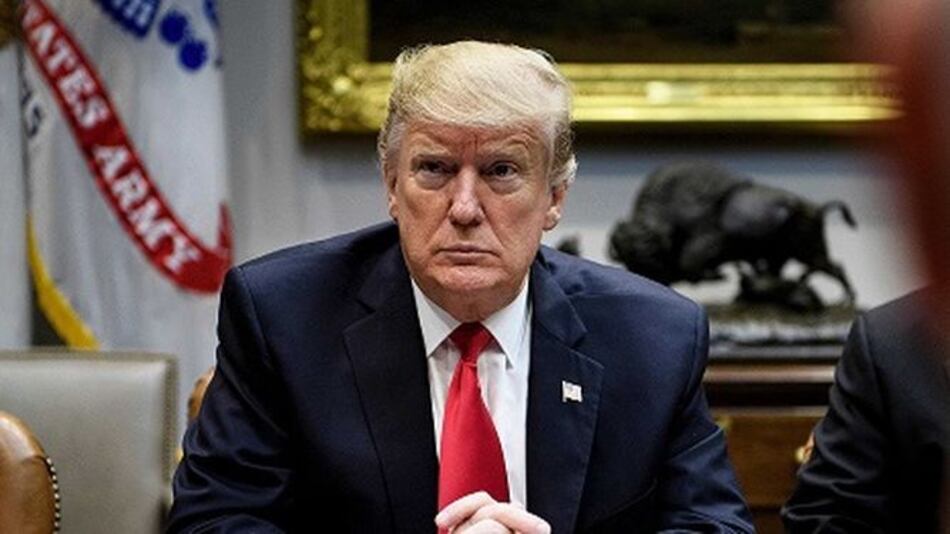 Cierre de gobierno afecta a Trump en las encuestas