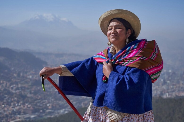 La pollera, símbolo feminista indígena y discriminatorio en Bolivia