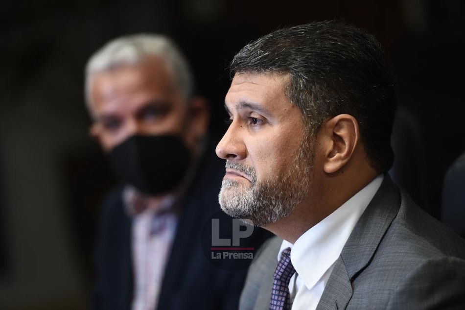 Renuncia el gerente general de la Caja de Ahorros