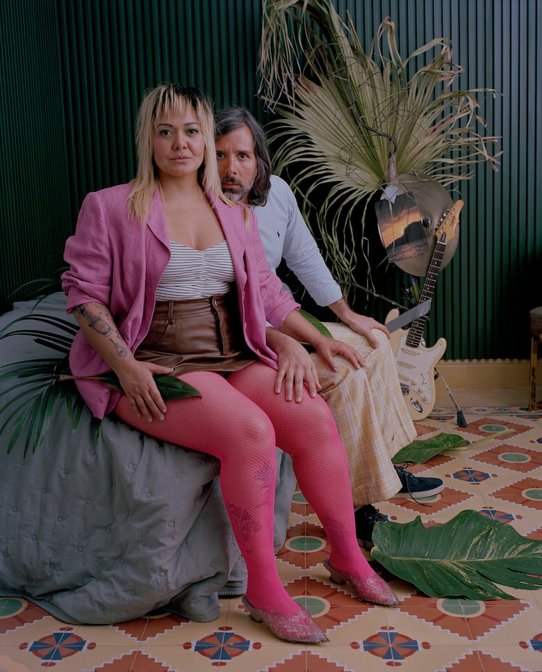 Dúo panameño se abre paso en el metal alternativo