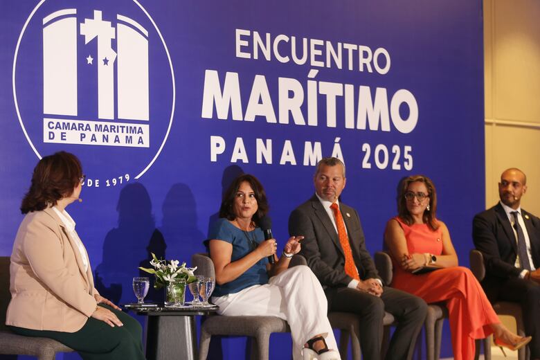 Panamá, pieza clave en la ruta de la descarbonización del transporte marítimo; OMI reconoce los esfuerzos del país