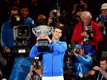 Djokovic gana su quinto título en Australia