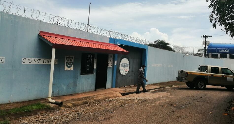 Autoridades evalúan trasladar a reclusos Covid-19 negativos de Veraguas a Chitré