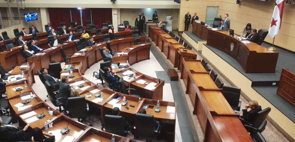 Asamblea inicia el trámite para retiro de las reformas constitucionales