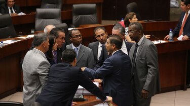 Pleno aprueba proyecto para salir de 'lista gris' del GAFI