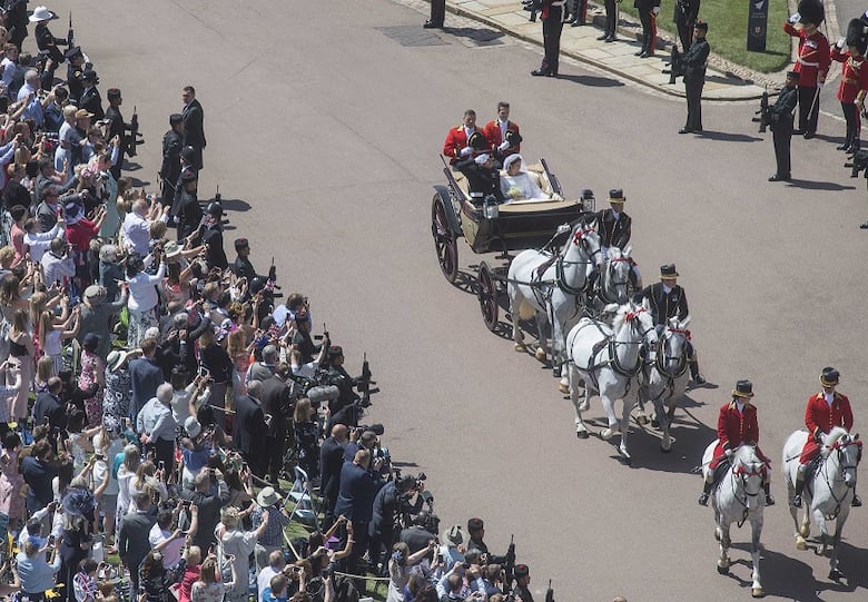 Enrique y Meghan comienzan su nueva vida tras una boda celebrada como un 'triunfo'