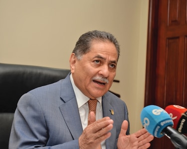 Hijo del diputado perredista Roberto Ábrego recibió $190 mil en ‘auxilio económico’ de Ifarhu