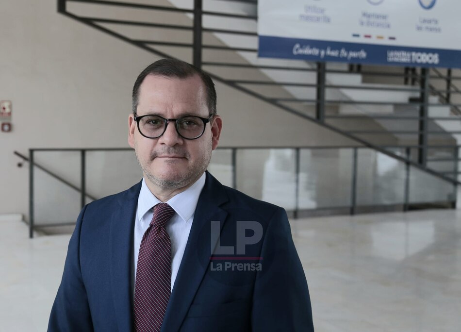 Vicealcalde consulta al Procurador si puede gozar de una licencia, pero sin sueldo