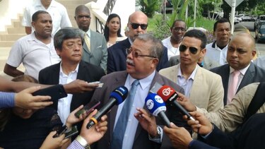 Abogados denuncian al contralor Humbert