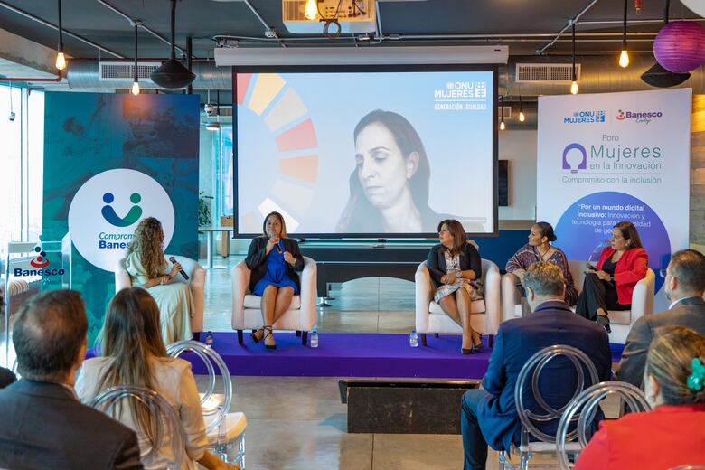 Banesco Panamá conmemora el Día Internacional de la Mujer