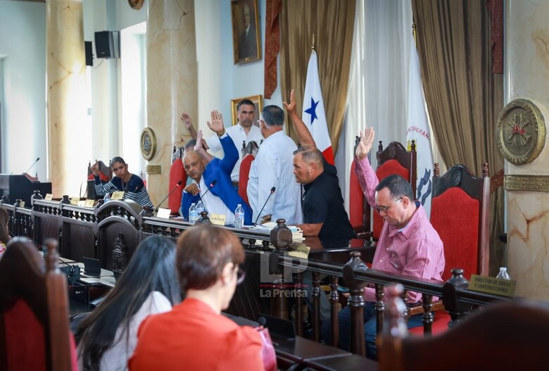 Comisión de Vivienda del Consejo Municipal de Panamá aprueba prórroga de seis meses al plan de ordenamiento