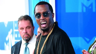 Revelan video del rapero Sean ‘Diddy’ Combs golpeando a su exnovia Cassie en hotel en 2016