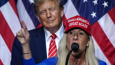 ‘Me llamó traidora’: cómo el caso Epstein divide al movimiento MAGA y enfrenta a Trump con una de sus más fieles aliadas