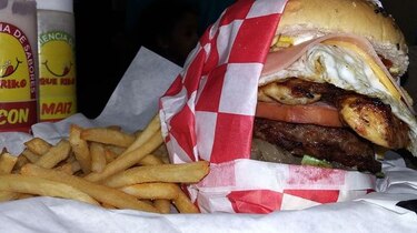 Cuatro sitios para celebrar el Día de la Hamburguesa