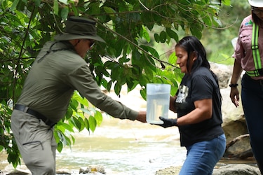 Comunidades cercanas a la mina se unen para monitorear sus ríos con “Guardianes del Agua y la Biodiversidad”