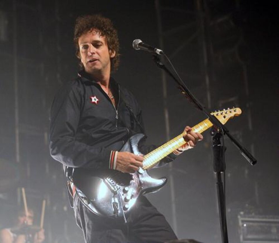 Gustavo Cerati llega a los 55 años, sin cambios en su salud