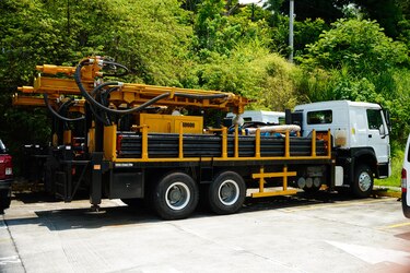 Presidente anuncia auditoría por irregularidades en la compra de bombas y perforadoras del Minsa