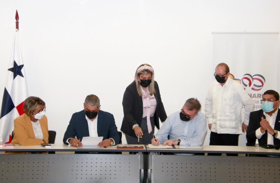 Firma de acuerdos permitirá el inicio de la construcción del hospital del Niño