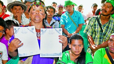 Ngäbes esperan hoy al presidente Varela