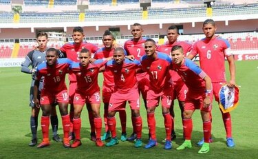 Panamá logra cómodo triunfo