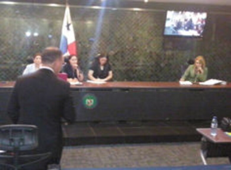 Juezas autorizan ingreso a los apartamentos de Moncada Luna