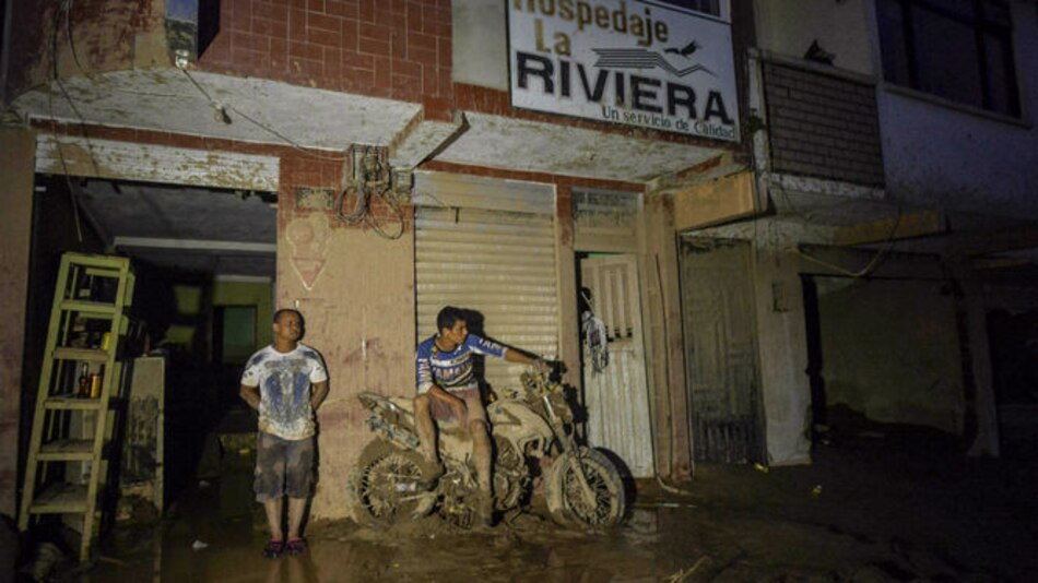 Avalancha en Colombia mata a 254 personas, entre ellas 43 niños