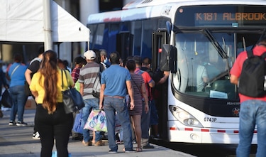 Transporte público, a capacidad reducida
