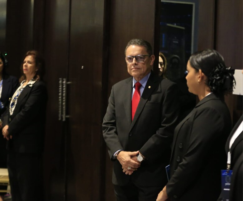 Washington intenta marcar territorio en Panamá: ‘la era de capitular ante China comunista ha llegado a su fin’