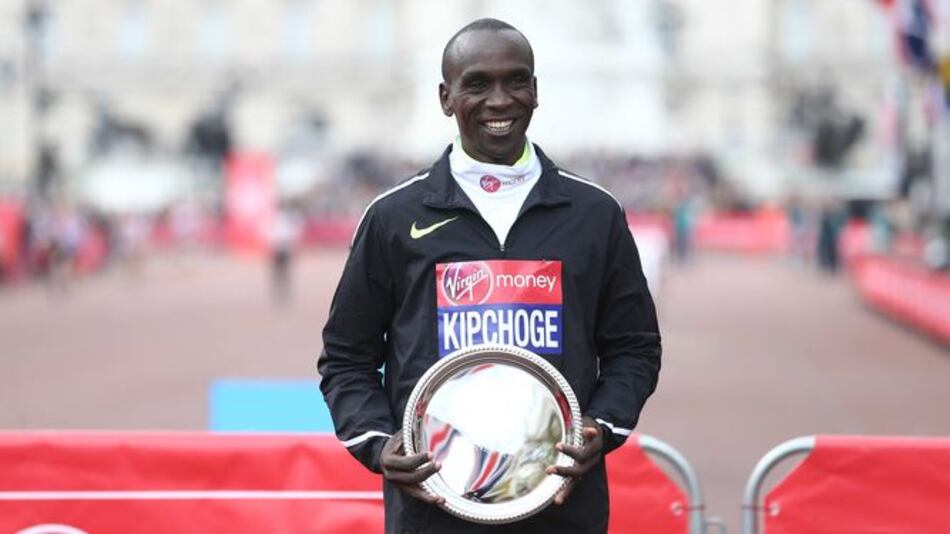 Kipchoge correrá el maratón de Tokio en marzo