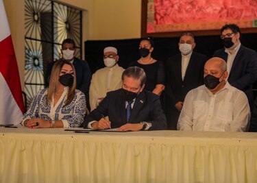 Cortizo sanciona ley que declara el 20 de diciembre como ‘Día de duelo nacional’