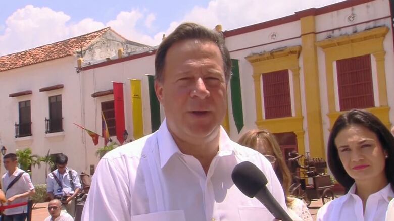 Colombia: Gobierno y guerrilla de las FARC firman la paz tras 52 años de guerra