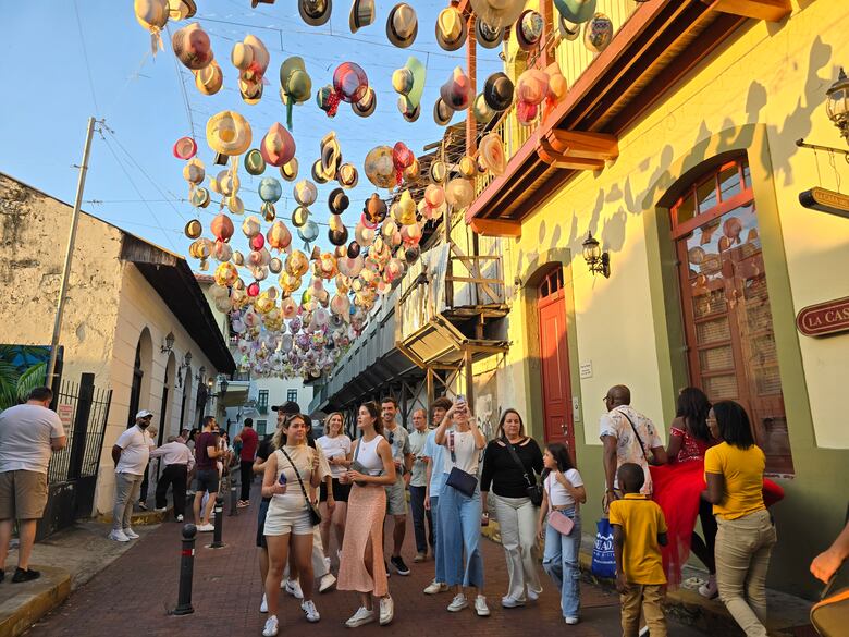 Más acceso, menos tiempo: Estos son los cambios en el seguro gratuito a los turistas 
