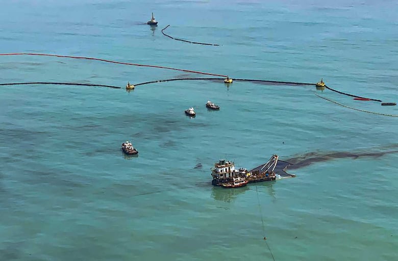 Sin determinarse culpables de derrame de crudo en Perú