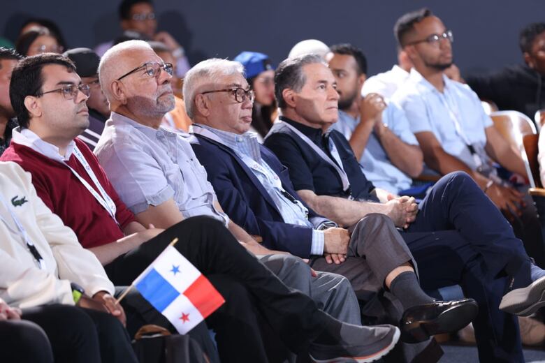 ‘Sostenibilidad del Canal, reto de las nuevas generaciones’: Ricaurte Vásquez